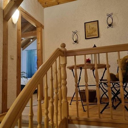 Gemuetliche Dachgeschosswohnung Erfurt Eksteriør bilde