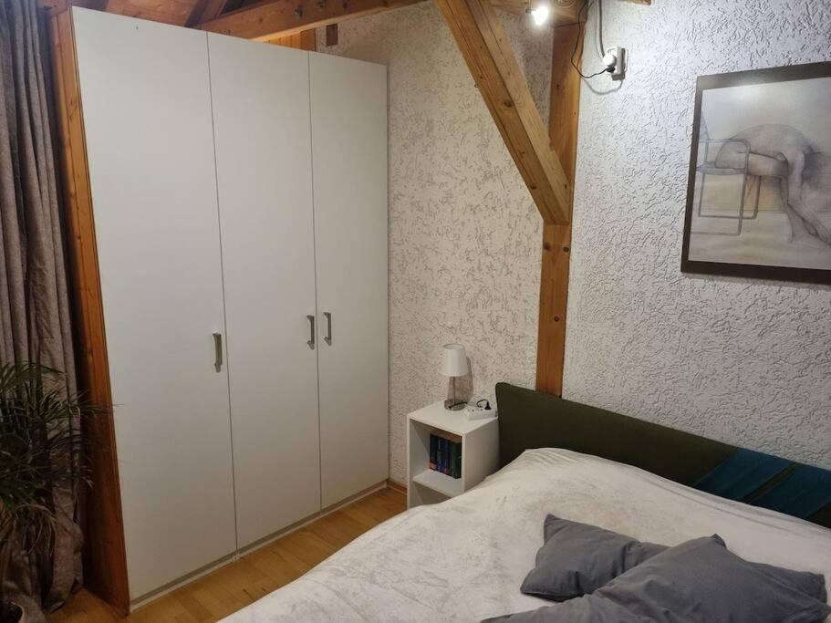 Gemuetliche Dachgeschosswohnung Erfurt Eksteriør bilde